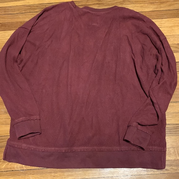 Burgundy crewneck - Picture 2 of 2